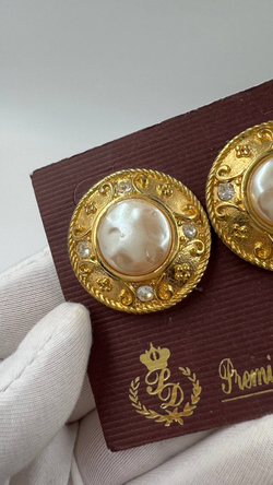 Клипсы с «жемчугом» Premier Designs