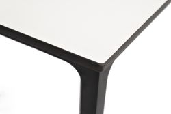 "Малага" обеденный стол из HPL 160х80см, цвет молочный, каркас черный