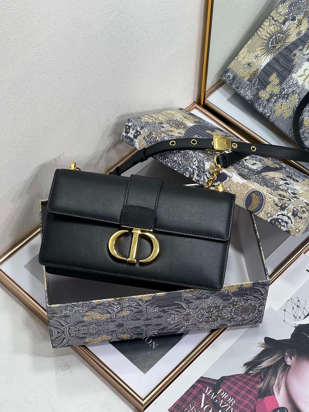 Christian Dior 30 Montaigne East-West Bag with Chain