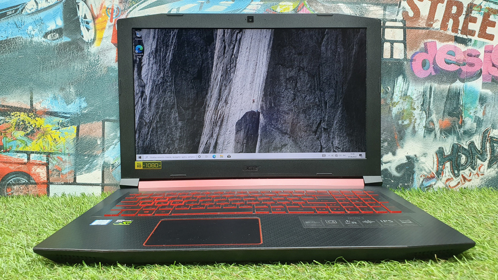 Игровой Acer i7-8/8 Gb/GTX 1060 6 GB/FHD