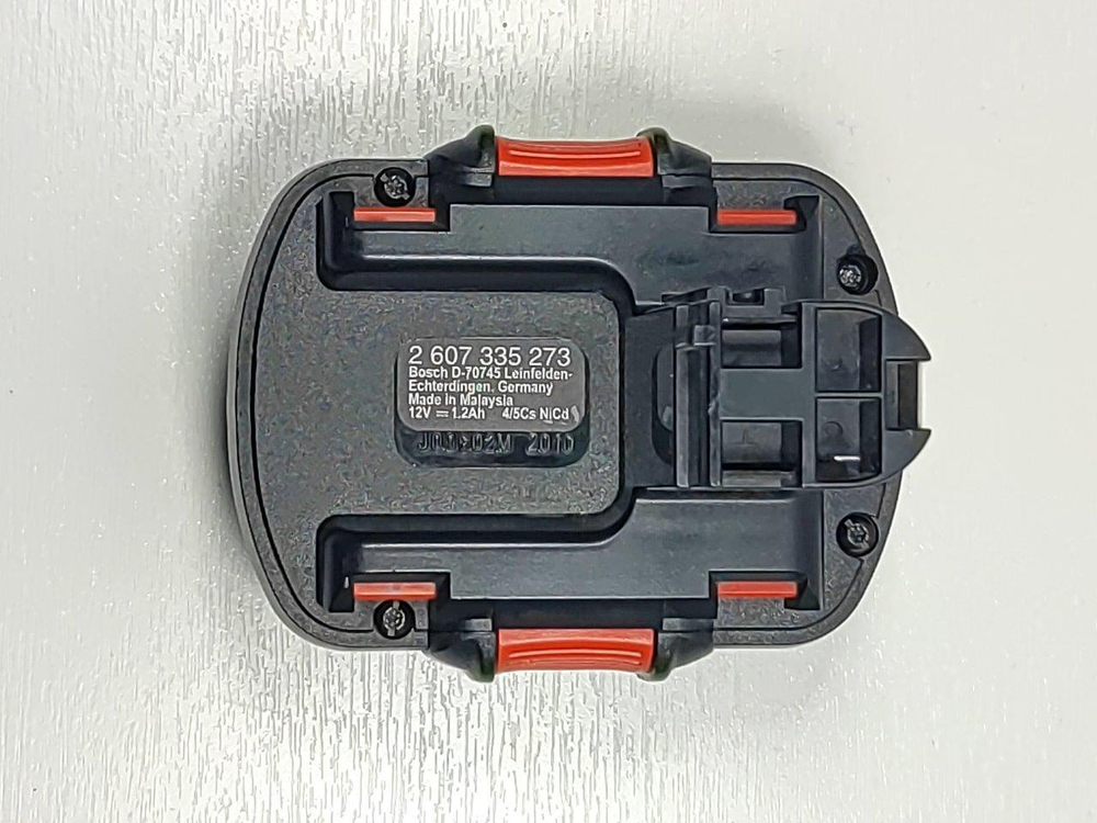 Ремонт аккумулятора Bosh D-70745 12V 1.2Ah  Ni-Cd