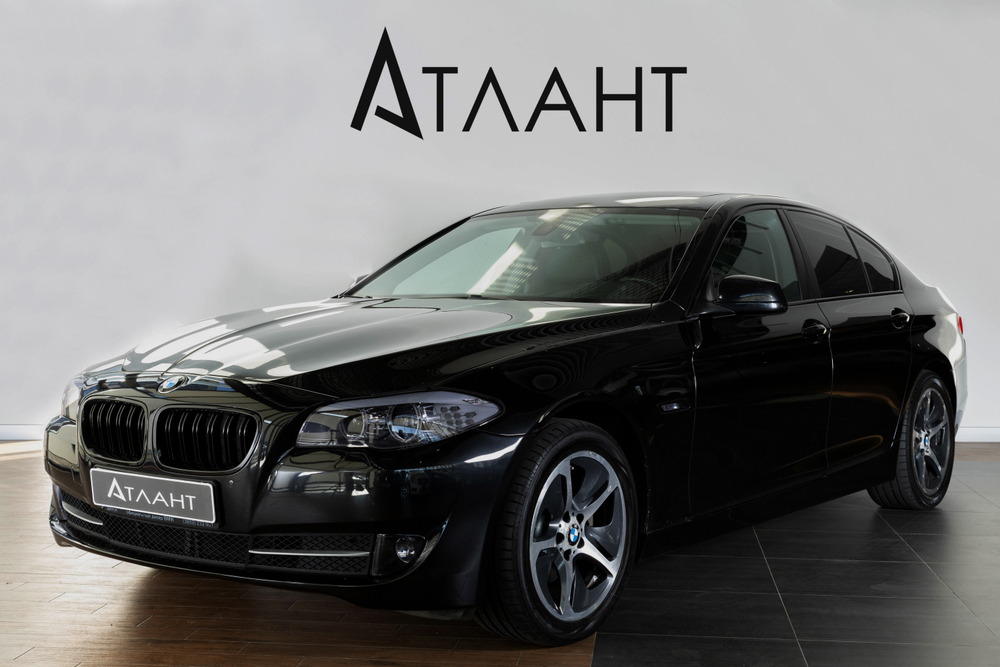 BMW 5-Series, 2011 год