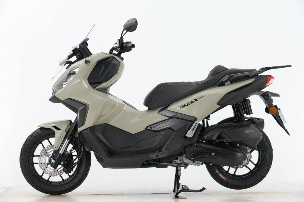 Скутер Gladiator GMAX