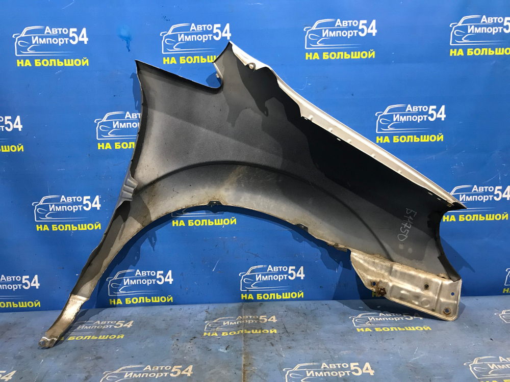 Крыло переднее левое TOYOTA NADIA 1998-2003