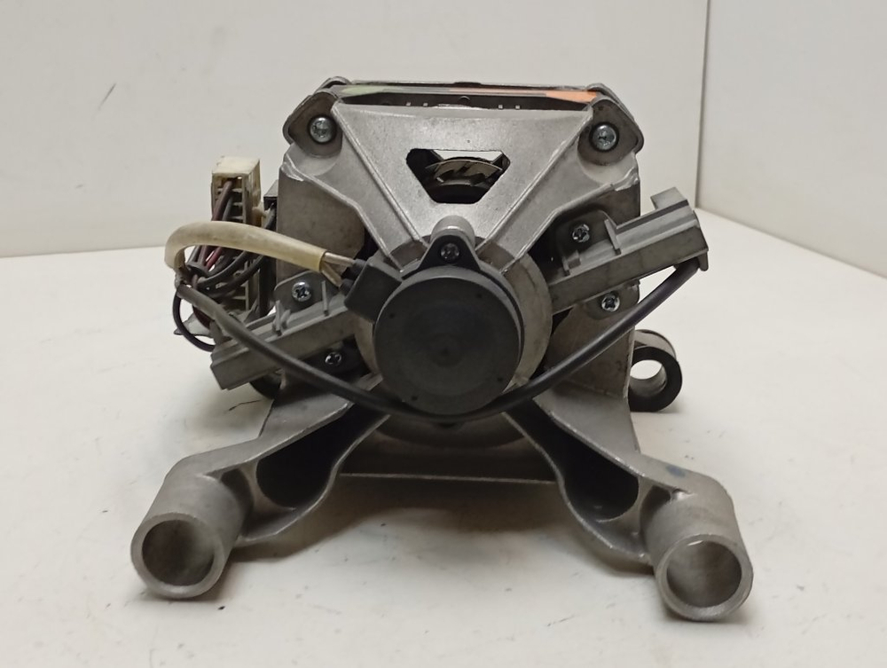 WF8590NFW кт62 Двигатель для стиральной машины Samsung DC31-00002U б/у