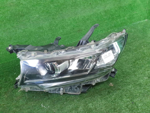 Фара левая Toyota Land Cruiser Prado 150 (2017-н.в.) LED