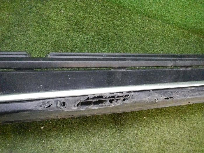 Накладка порога правая Mercedes GLS X167 (2019-н.в.)