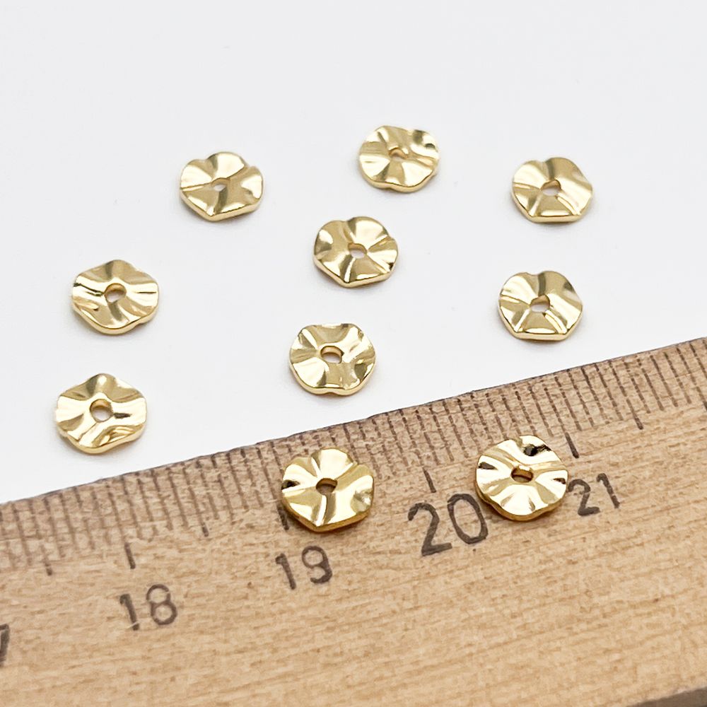 Бусина, цвет золото, размер 6 мм, толщина 0,9 мм, цена за 10 шт