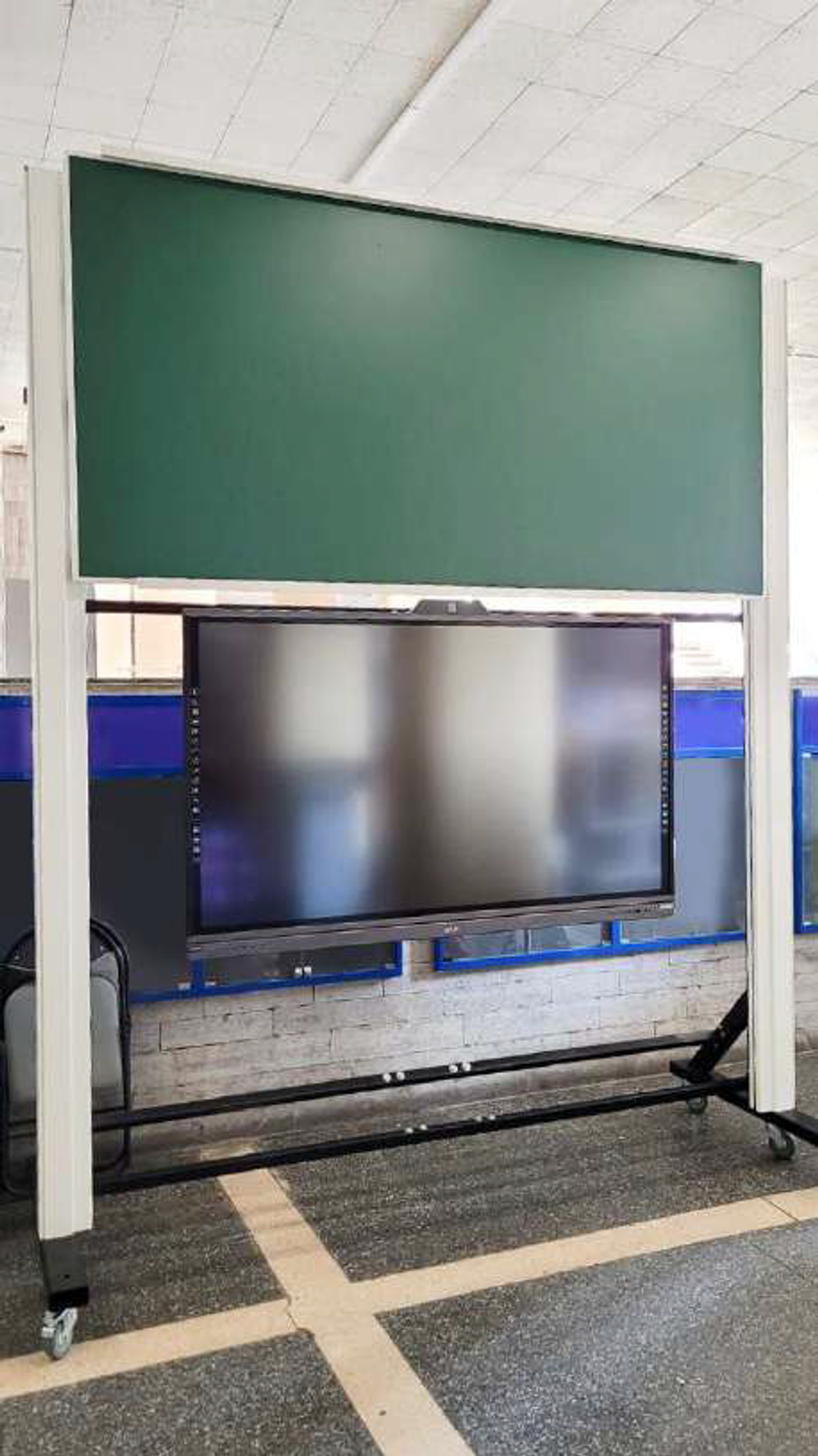 Мобильная Колонная доска