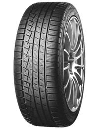 265/35R18