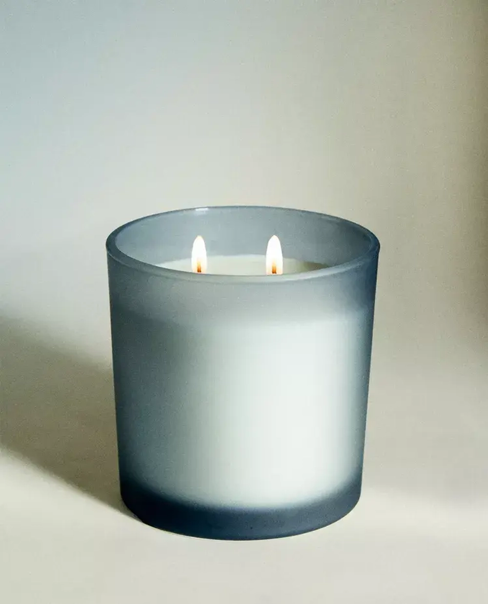 ZARA HOME АРОМАТИЧЕСКАЯ СВЕЧА AQUA BERGAMOTA