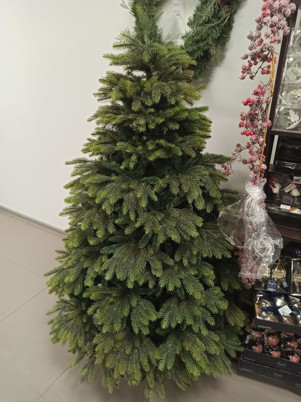 Ель искусственная «Богемская» (Литая+пвх) от 1,2 м до 3 м