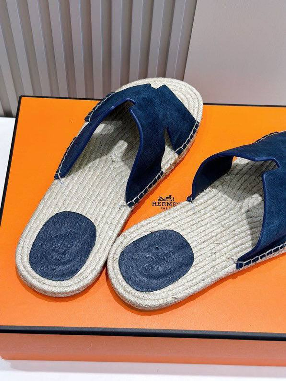 Шлепанцы Hermes