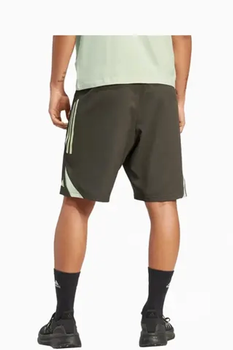 Шорты adidas Real Madrid 25/26 Downtime Competition - зеленый