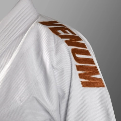 Кимоно Venum Contender Evo 2.0 белое