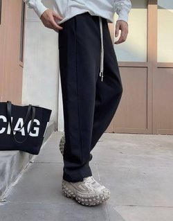 Спортивные штаны Balenciaga