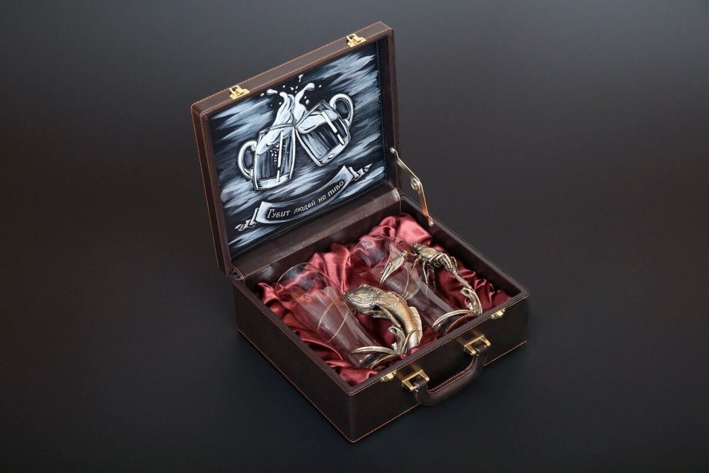 Набор бокалов для пива "Рак и Рыба" 2 шт в подарочном кейсе