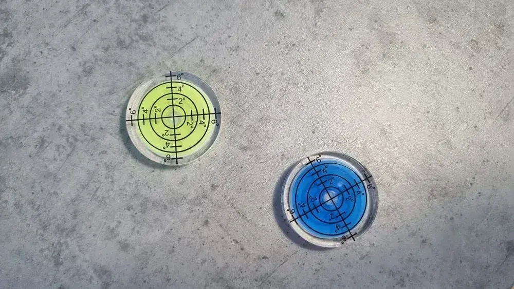 Уровень круглый пузырьковый мини, строительный mini уровень круглый. от QBuy. Салатовый