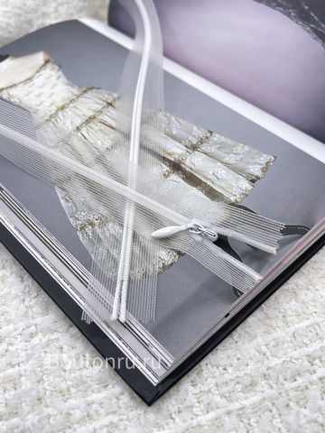 Молния потайная на прозрачной сетке белая неразъемная 60 см