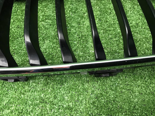 Решетка радиатора правая BMW 4er F32 (2013-2020)