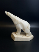 Статуэтка , "Медведь на льдине" мрамор, резьба, СССР, 1960-1980 гг.
