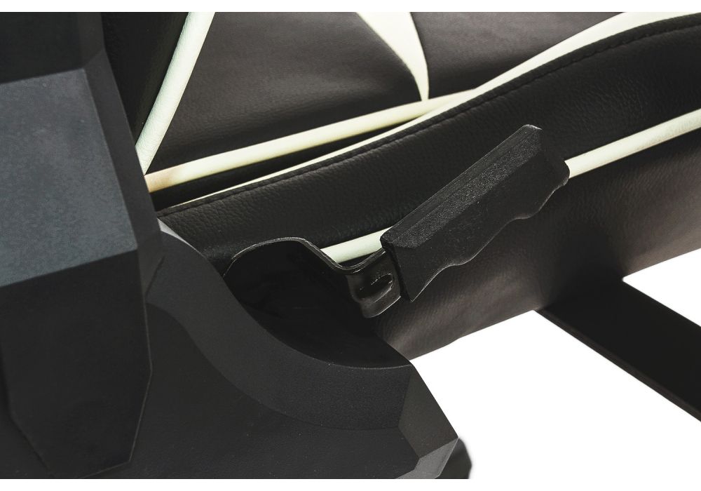 Компьютерное кресло Racer черное / бежевое