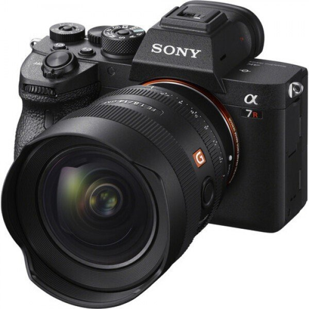 Объектив SONY SEL 14 MM F1.8 GM (SEL14F18GM), черный