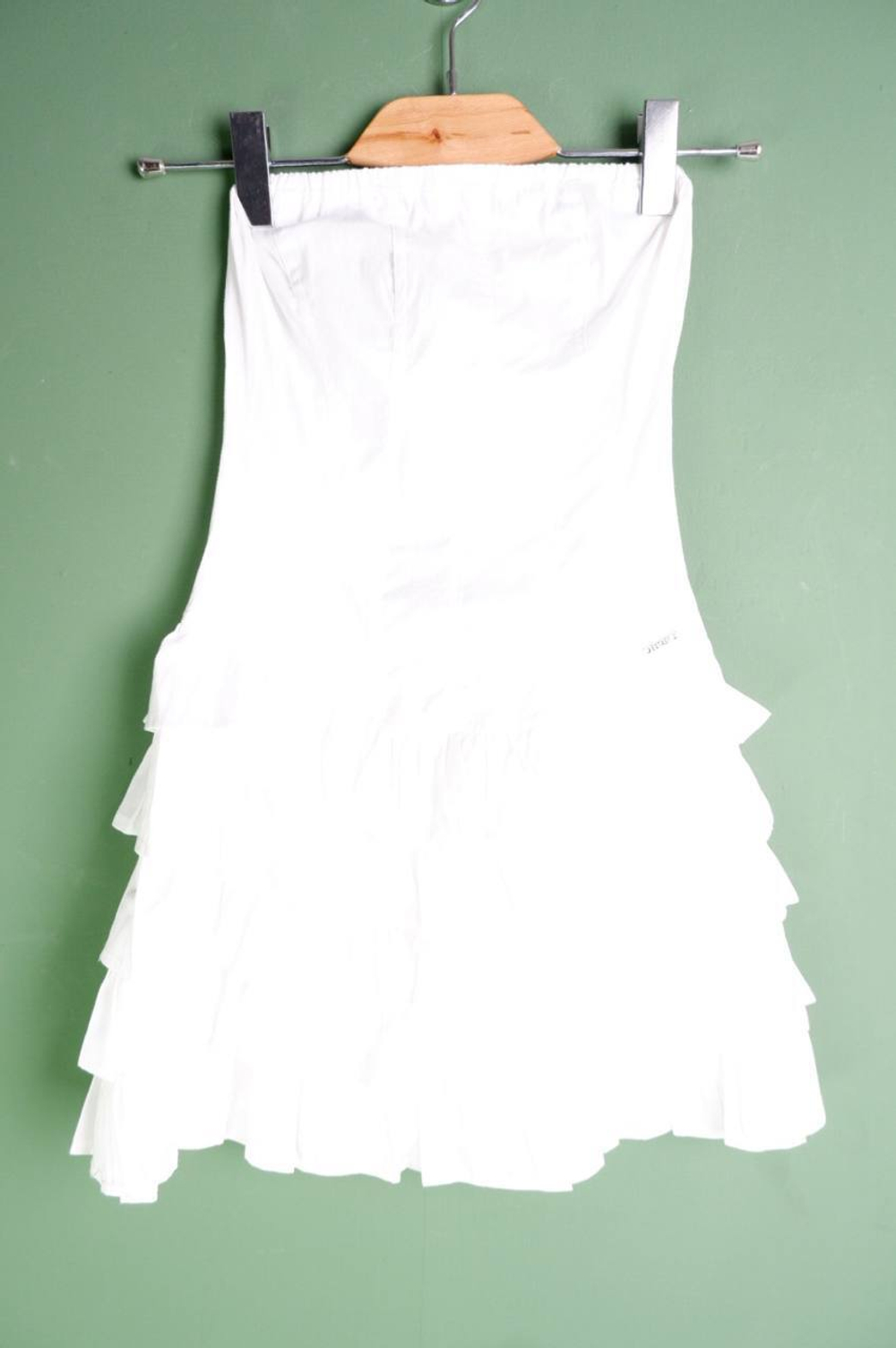 Платье Extasy с воланами, маркировка 40, визуально на 42 размер, новое