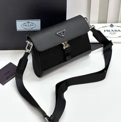 Сумка Prada saffiano чёрная