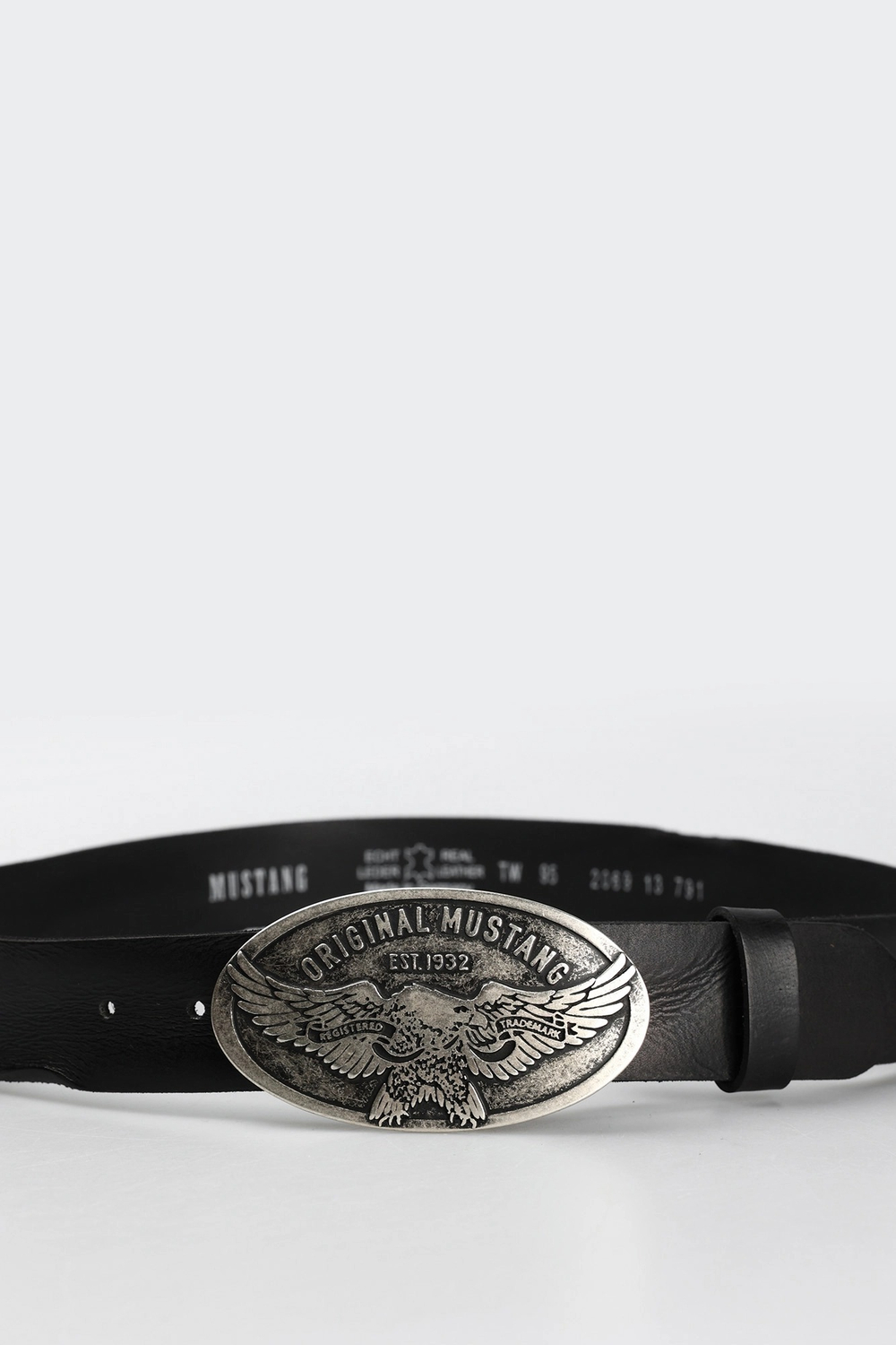 Ремень взрослый MUSTANG Leather belt in 40 mm with buckle in polished silver