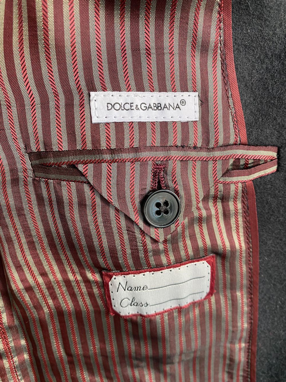 Новый шерстяной пиджак  Dolce&Gabbana, 152