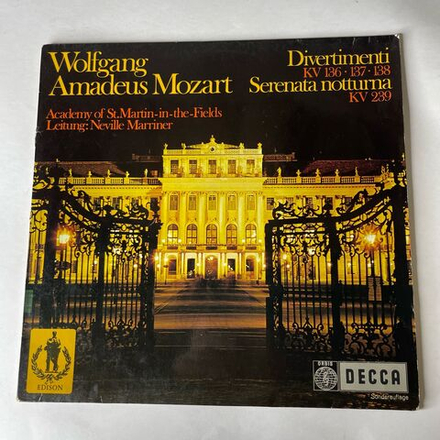 Винтажная виниловая пластинка LP W. A. Mozart, В. А. Моцарт, The Academy Of St. Martin in the Fields, Sir Neville Marriner, Divertimenti KV 136 137 138 Serenata notturna KV 239 (Германия 1978)