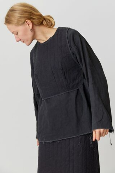 Жилет стеганый черный