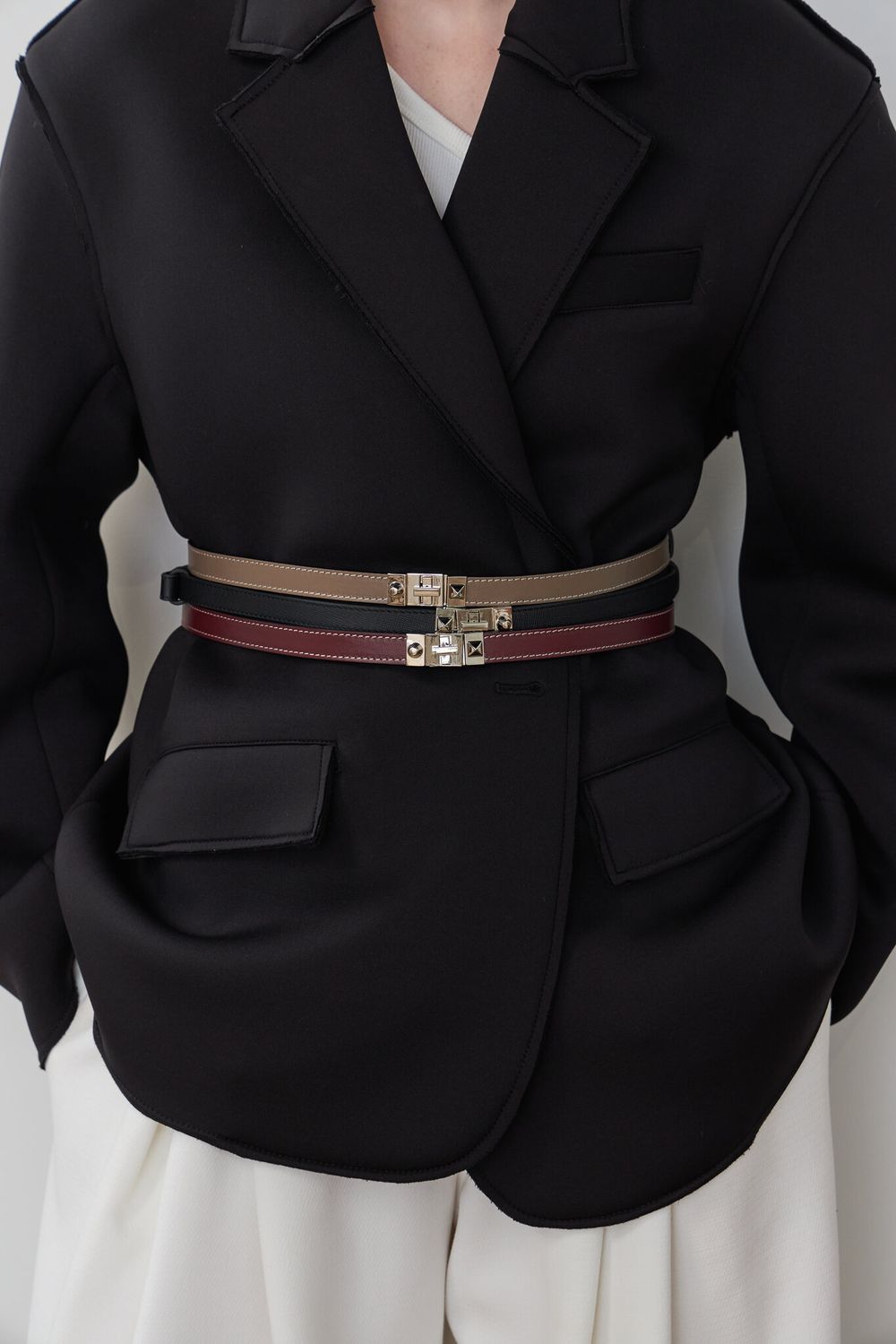 ТОНКИЙ РЕМЕНЬ С ЗАМОЧКОМ TAUPE|NUDE