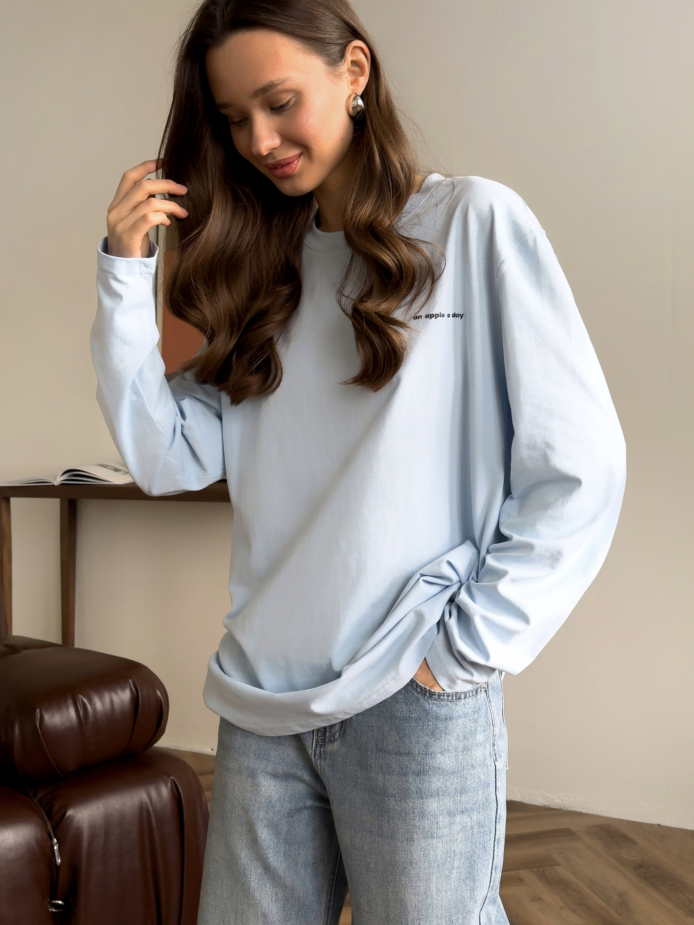 Лонгслив oversize с надписью