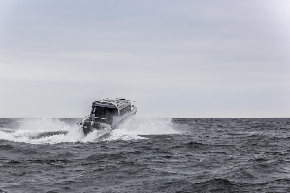 Катер Volzhanka VOYAGER 960