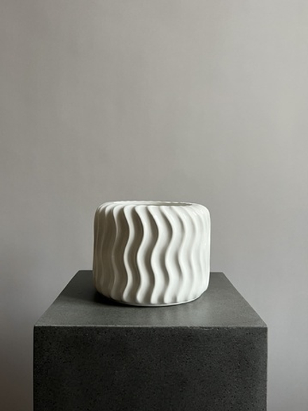 Кашпо Бахаус белое