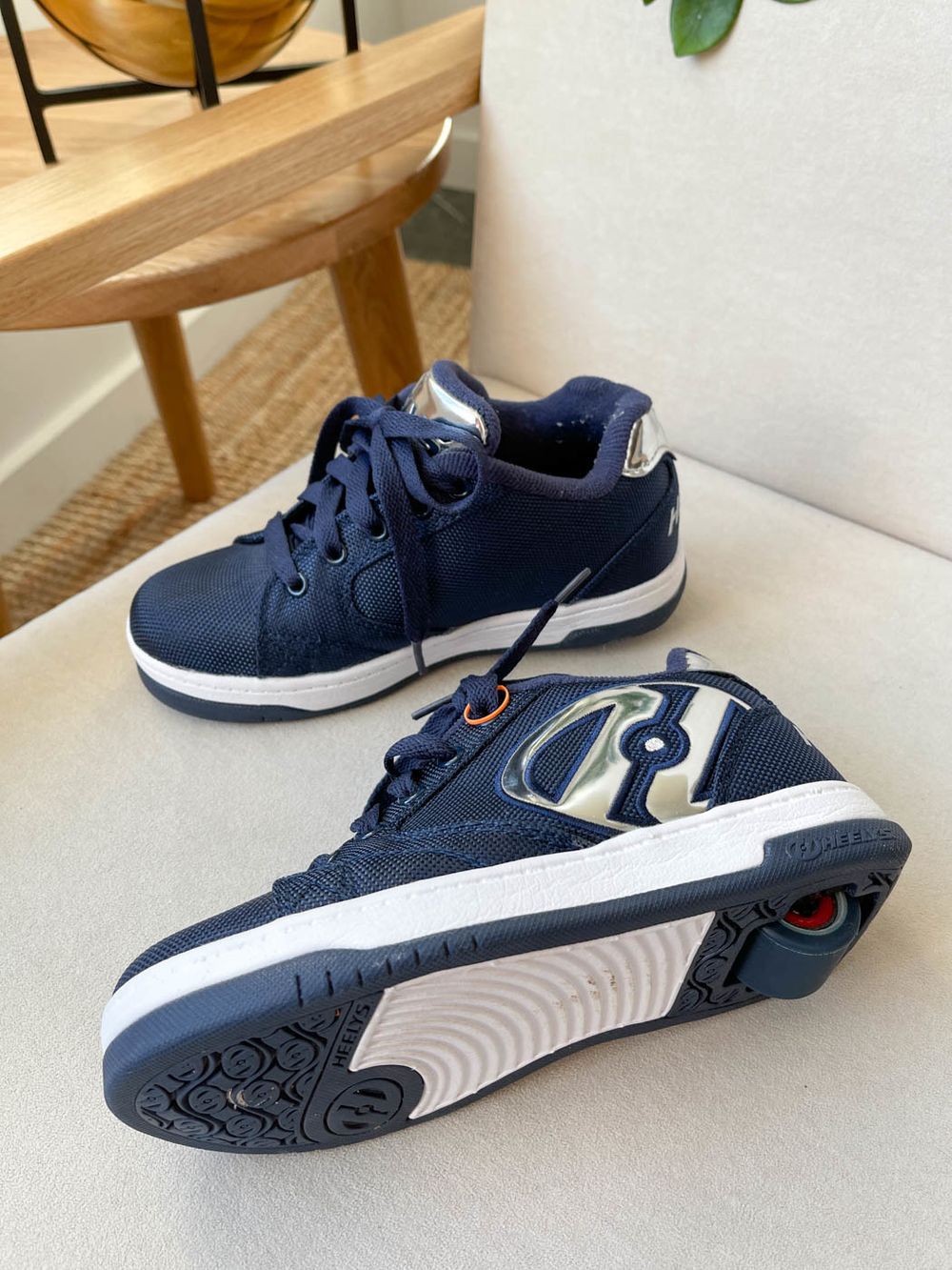 Роликовые кроссовки Heelys, 32