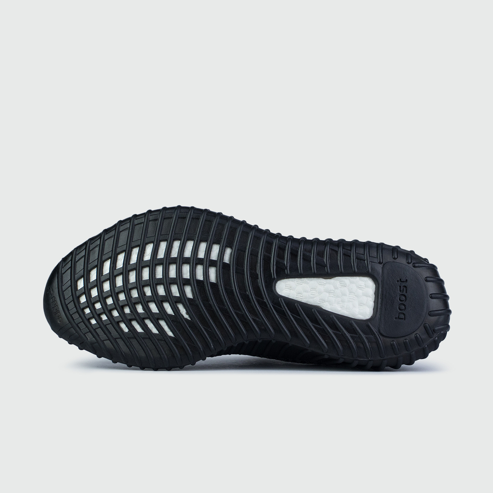Кроссовки Adidas Yeezy 350 boost v2 Triple Black Wmns