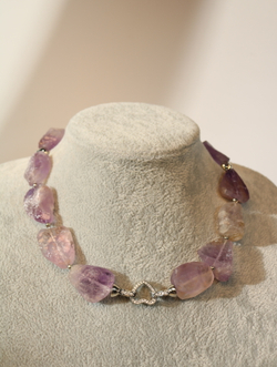 Чокер из необработанного аметиста «Лавандовые кристаллы»