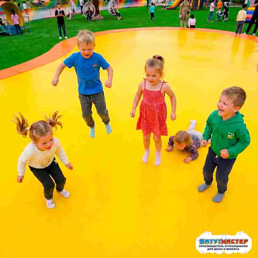 Надувная подушка на платформе «Апельсиновое облако» 15,5×15,5×1,5 м