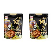 Лапша Akuan со вкусом черной утки 275 г 2 шт