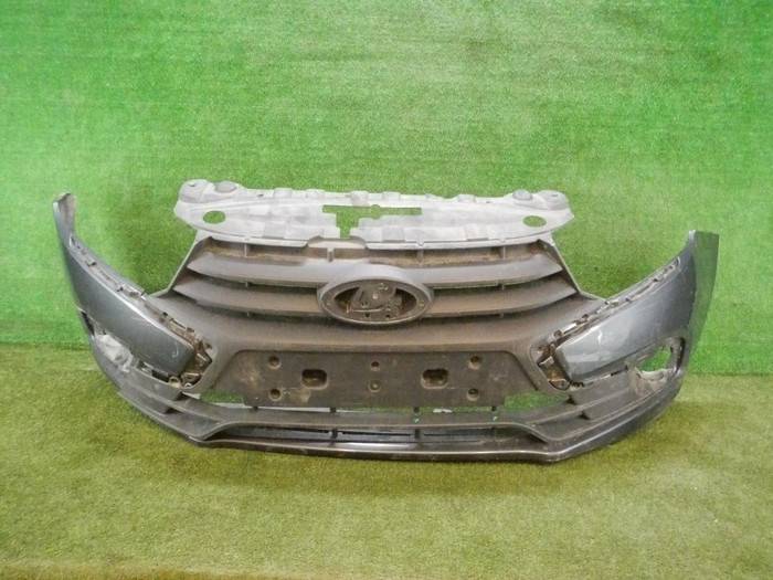 Бампер передний Lada Granta (2018-н.в.)