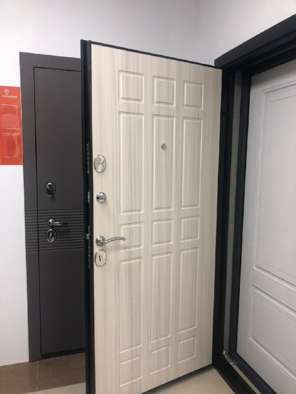 Дверь входная Веста