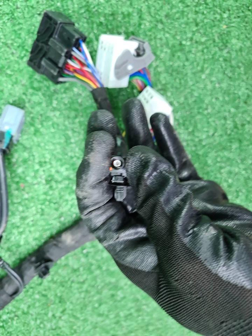 Проводка моторного отсека Geely Atlas Pro (21-нв)