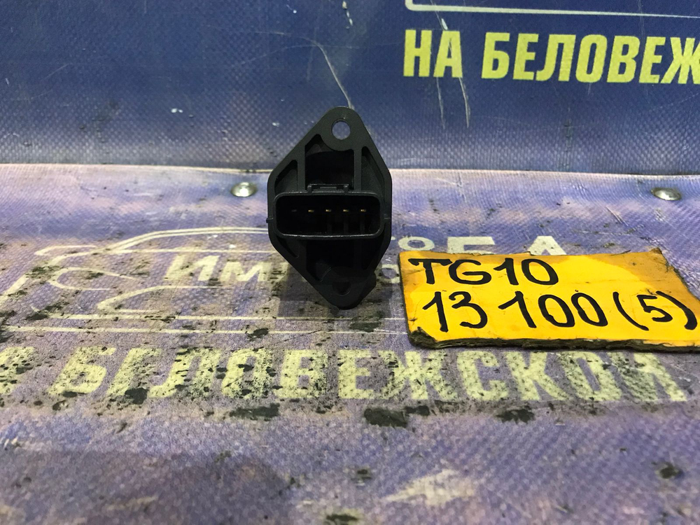 Расходомер NISSAN BLUEBIRD SYLPHY 2000-2003