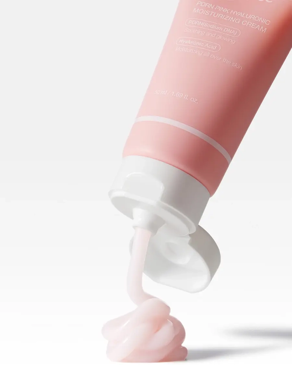 Medicube Пептидный крем с ПДРН и гиалуроновой кислотой PDRN Pink Hyaluronic Moisturizing Cream 50 мл