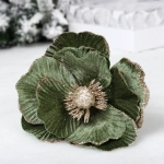 Украшение новогоднее «Пуансеттия - Нежное прикосновение» 17 см, Нежно-зеленый