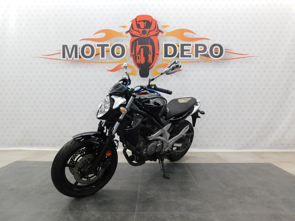 Suzuki Gladius SFV650A    2010