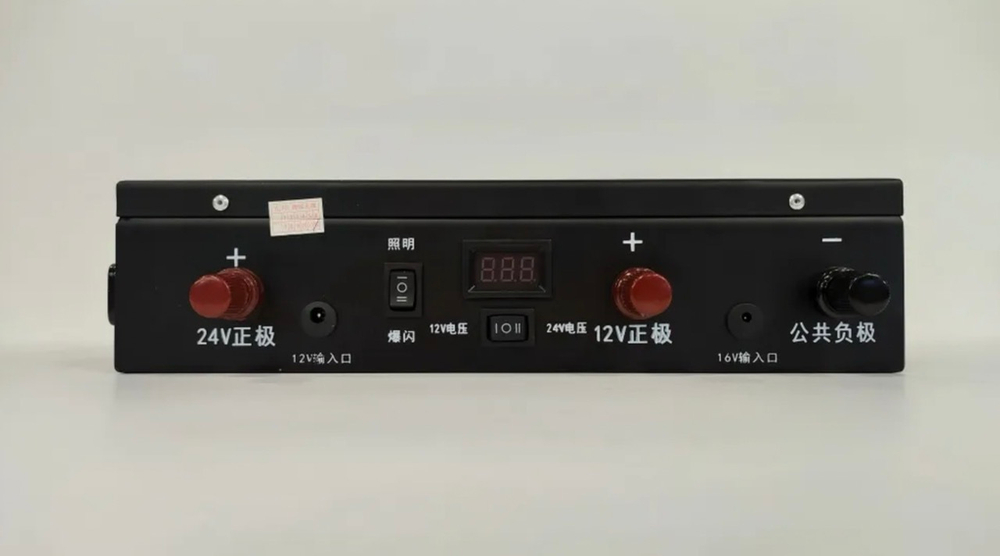 НЕТ - 50000 mAh / Автономное пусковое устройство (бустер) для легковых и грузовых автомобилей Jump Starter 50000 mAh на 12/24 вольт